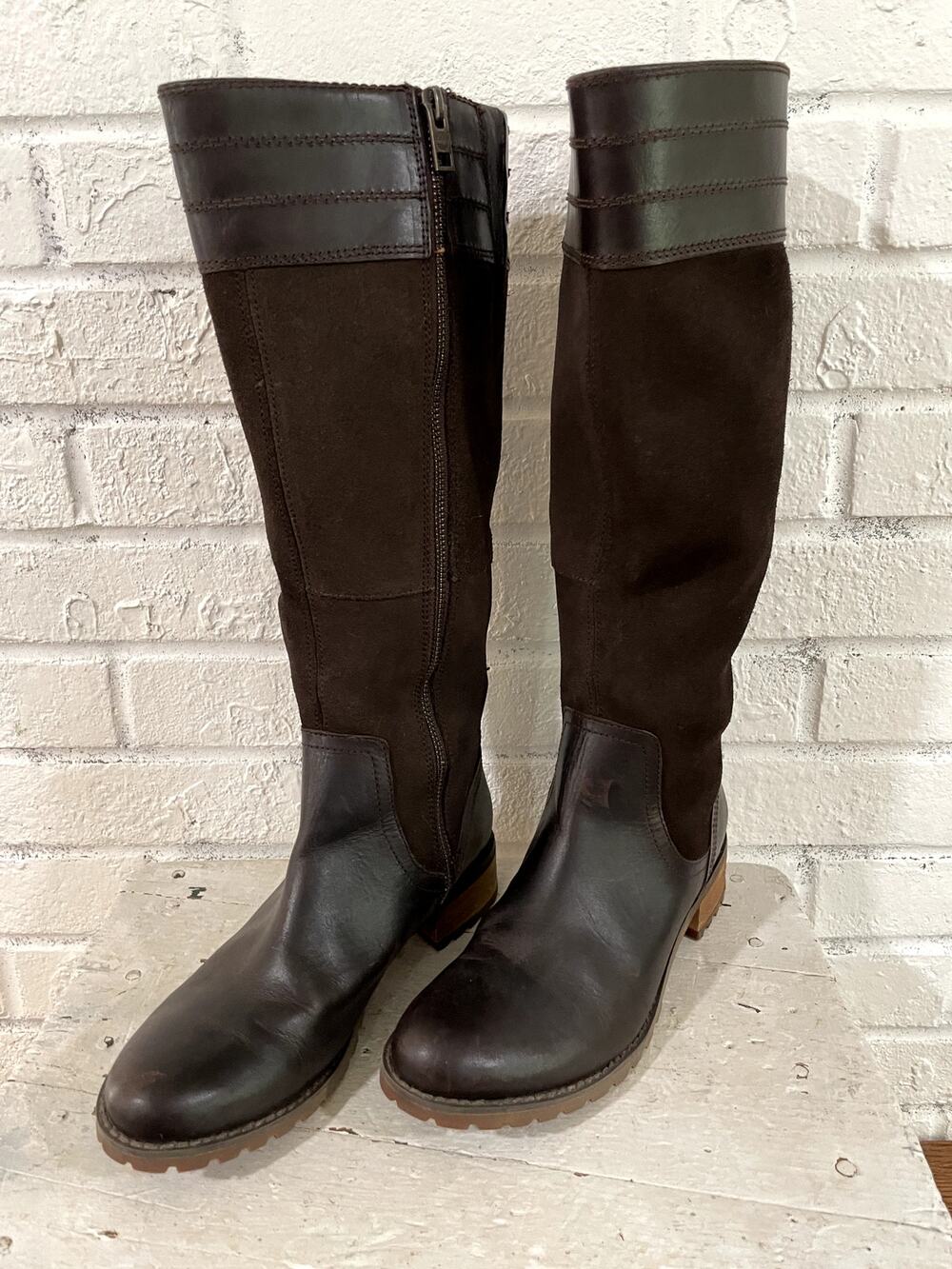 Timberland Women's Brown Leather Suede Knee High Riding Boots Size 7 Side Zip